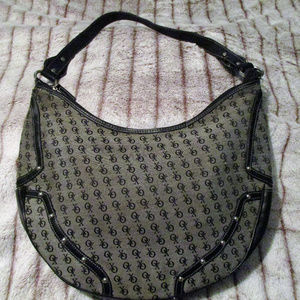 XOXO Purse